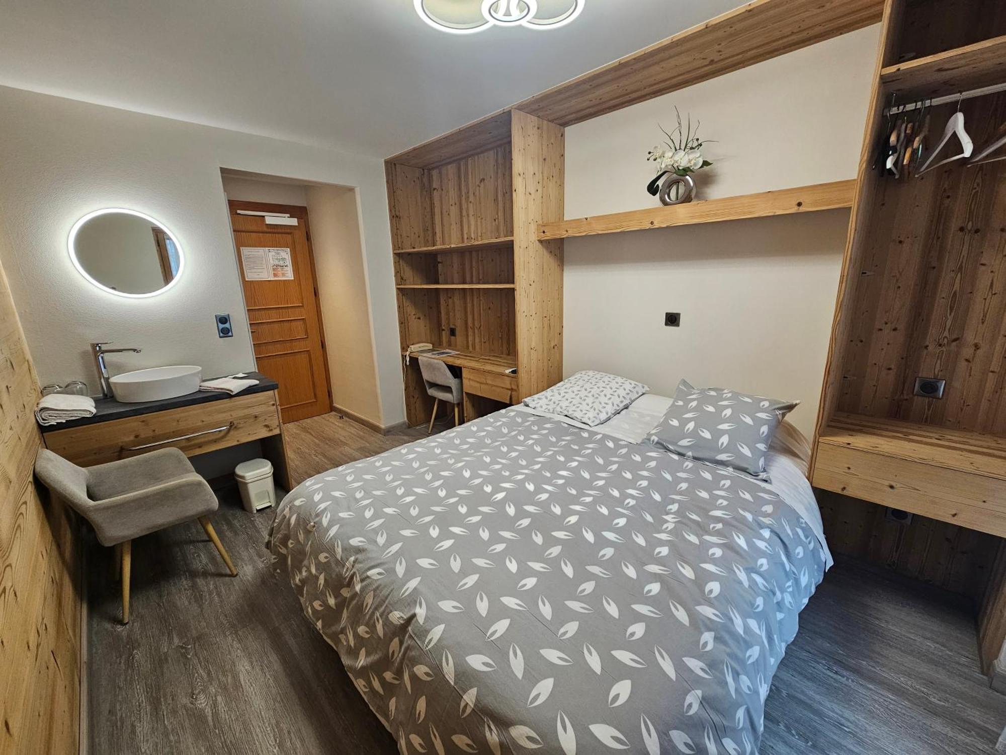 Vacheresse Hotel Plein Soleil מראה חיצוני תמונה